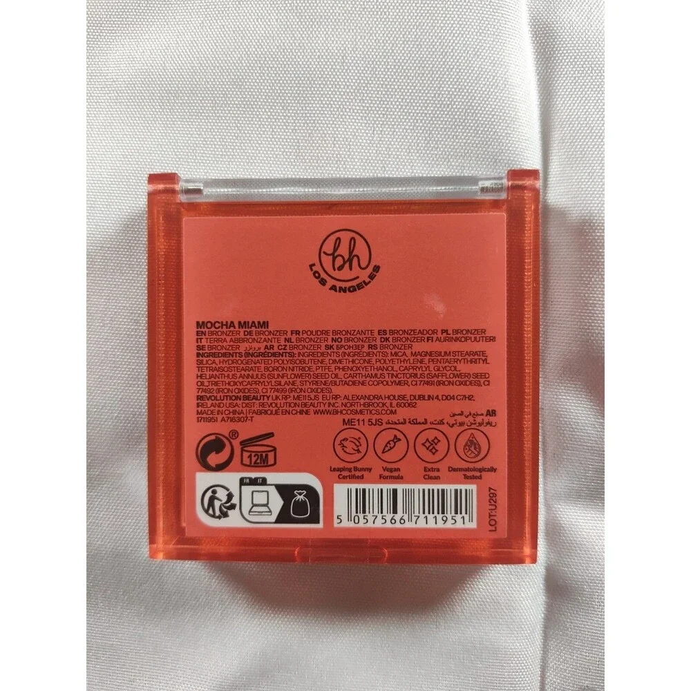 bh Full Heat Matte Bronzer Pressed Powder Compact in Mocha Miami, 0.22 Oz